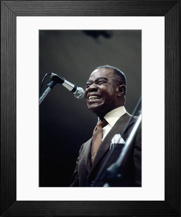 Framed Print : Louis Armstrong, 1970 Framed Print : Louis Armstrong, 1970