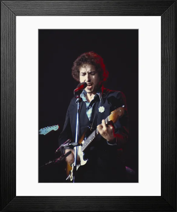 Framed Print : Bob Dylan in Seattle, 1974 Framed Print : Bob Dylan in Seattle, 1974