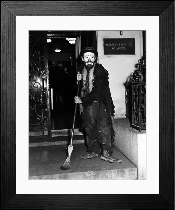 Framed Print : Emmett Kelly, 1950s