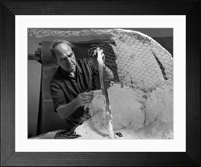 Framed Print : Henry Moore