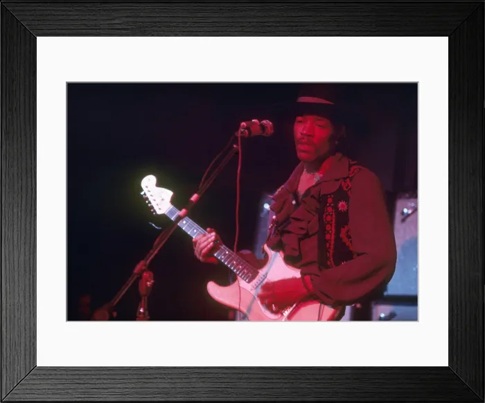 Framed Print : Rock musician, Jimi Hendrix Framed Print : Rock musician, Jimi Hendrix