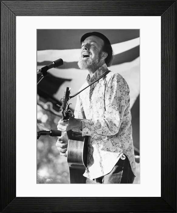 Framed Print : Pete Seeger, Folk Singer, 1975 Framed Print : Pete Seeger, Folk Singer, 1975