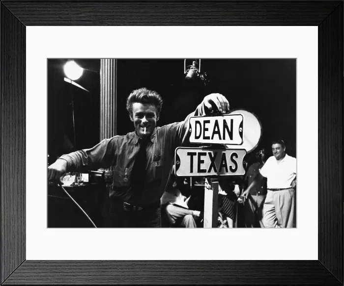 Framed Print : James Dean