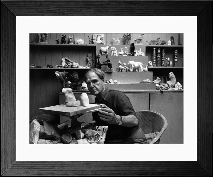 Framed Print : Henry Moore Framed Print : Henry Moore