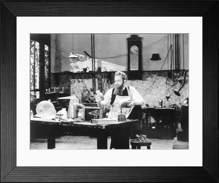 Framed Print : Wilhelm Roentgen, German Physicist Framed Print : Wilhelm Roentgen, German Physicist