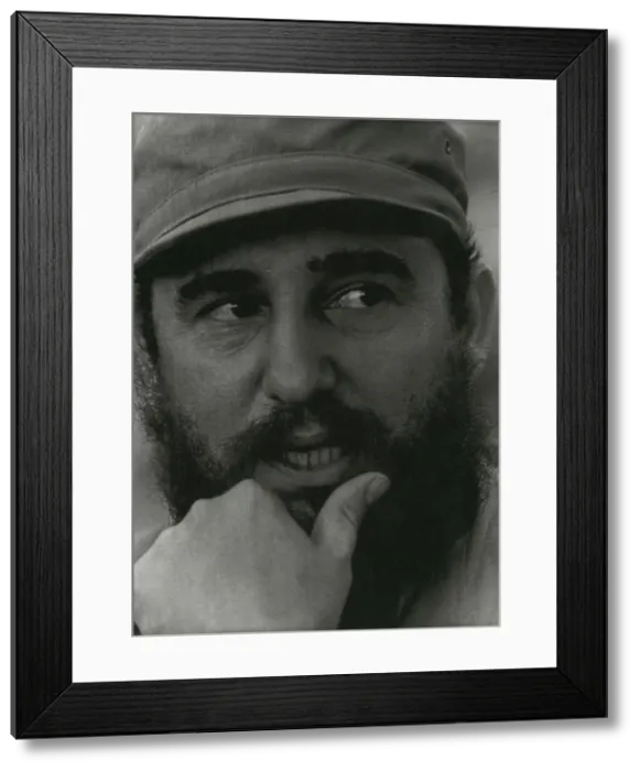 Framed Print : Fidel Castro, Cuban Revolutionary Framed Print : Fidel Castro, Cuban Revolutionary