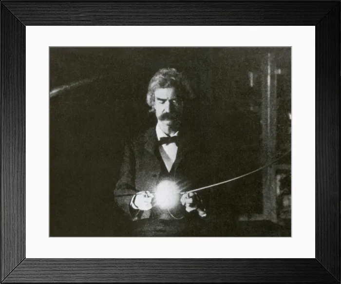 Framed Print : Mark Twain, American Author and Humorist Framed Print : Mark Twain, American Author and Humorist