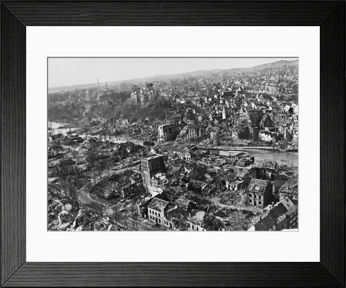 Framed Print : Germany, World War II Framed Print : Germany, World War II
