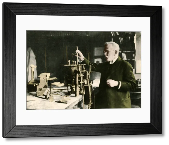 Framed Print : Paul Ehrlich, German Immunologist Framed Print : Paul Ehrlich, German Immunologist