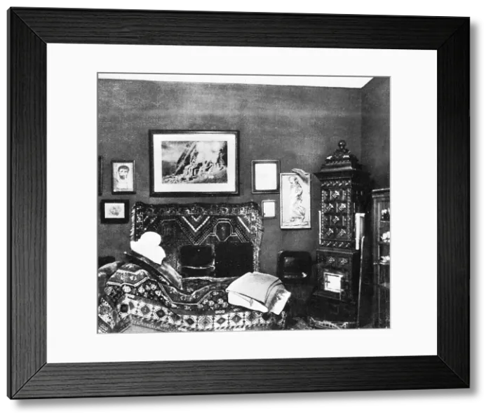 Framed Print : Sigmund Freud, Consulting Room