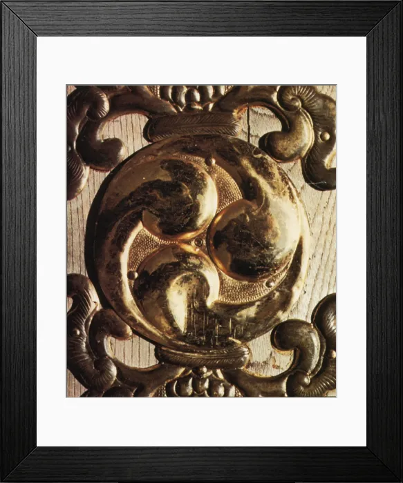 Framed Print : Mitsudomoe Framed Print : Mitsudomoe