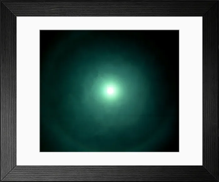 Framed Print : Halo at 22 1 / 2 degrees around overhead sun
