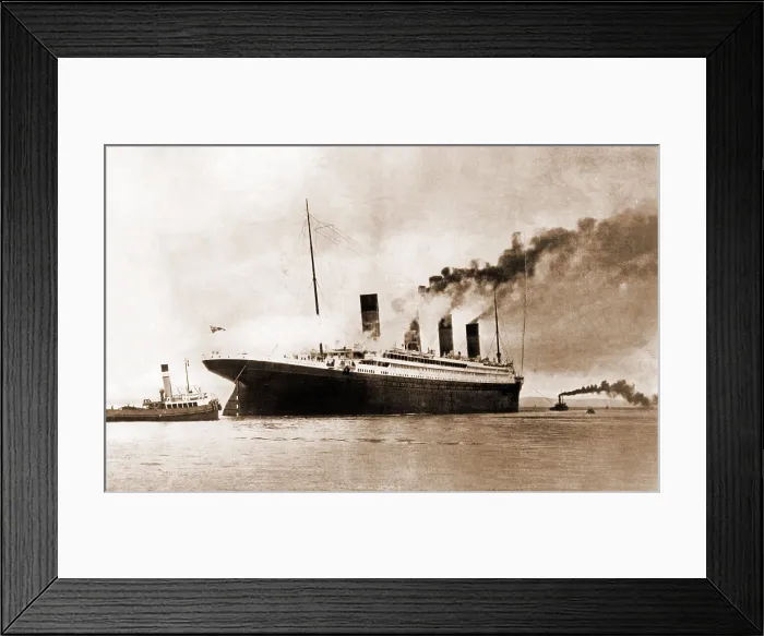 Framed Print : RMS Titanic, 1912 Framed Print : RMS Titanic, 1912