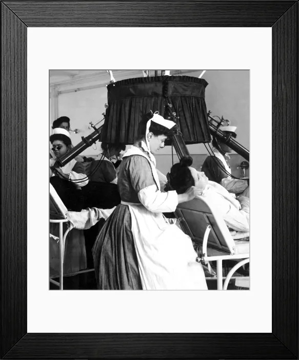 Framed Print : Early X-Ray Machine Framed Print : Early X-Ray Machine