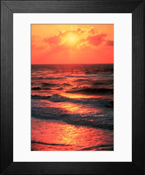 Framed Print : Crepuscular Rays Framed Print : Crepuscular Rays