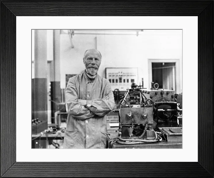 Framed Print : Willem Einthoven, Dutch Physiologist and Inventor Framed Print : Willem Einthoven, Dutch Physiologist and Inventor