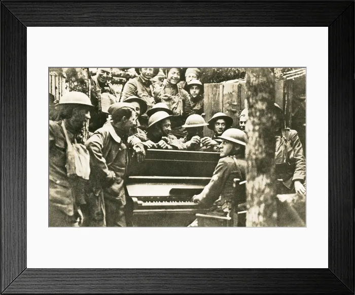 Framed Print : Yankee Soldiers around a Piano Framed Print : Yankee Soldiers around a Piano