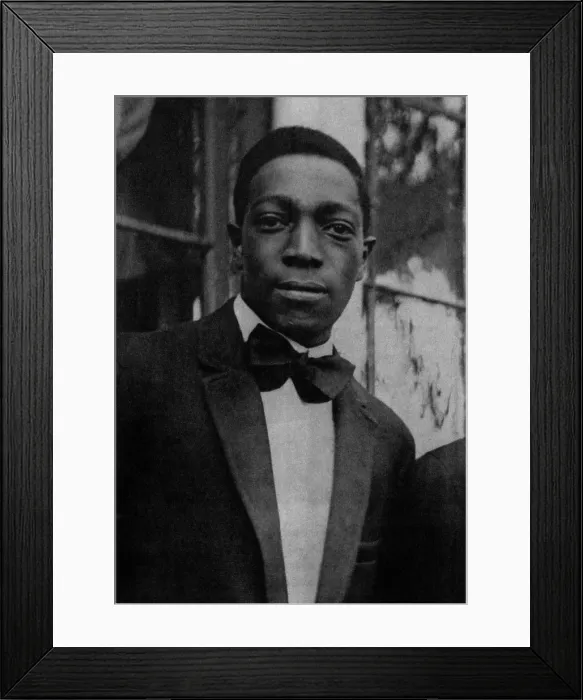 Framed Print : James Van Der Zee