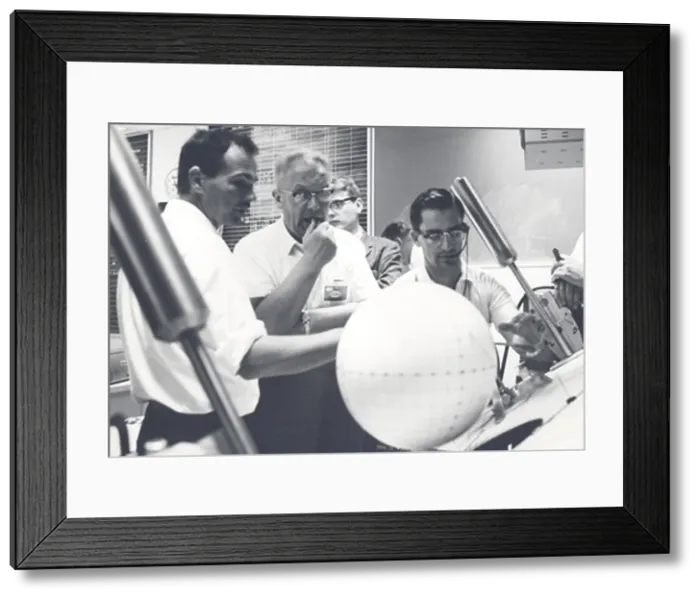Framed Print : Gerard Kuiper, Dutch-American astronomer Framed Print : Gerard Kuiper, Dutch-American astronomer