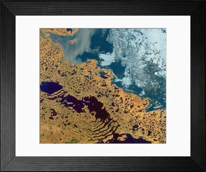 Framed Print : Mackenzie River, Canada Framed Print : Mackenzie River, Canada