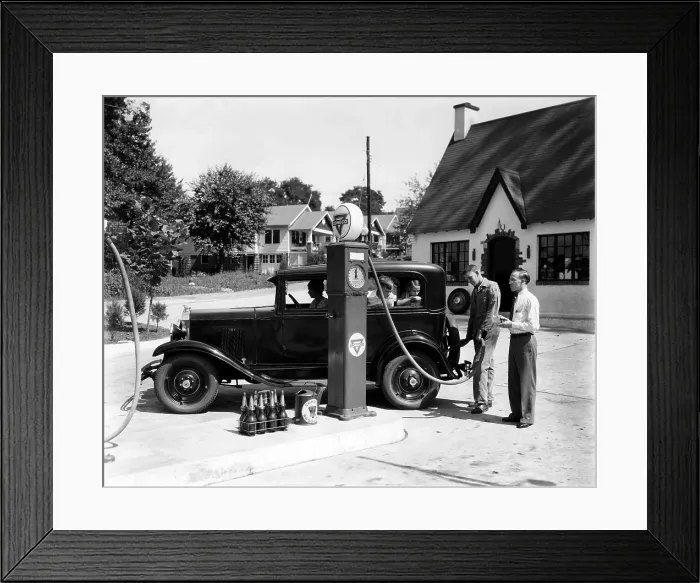 Framed Print : Gas Station Framed Print : Gas Station