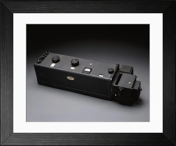 Framed Print : Beckman DU Spectrophotometer, Circa 1950 Framed Print : Beckman DU Spectrophotometer, Circa 1950