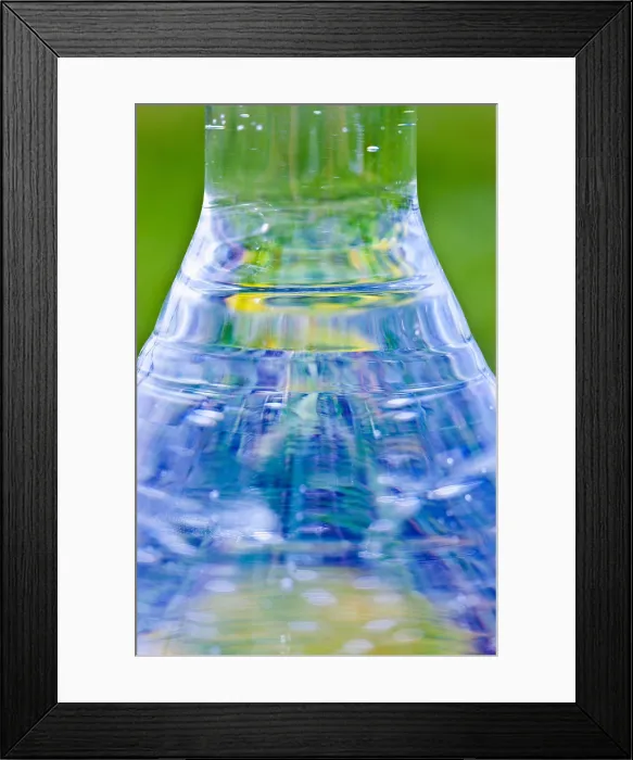Framed Print : Liquid in an Erlenmeyer Flask Framed Print : Liquid in an Erlenmeyer Flask