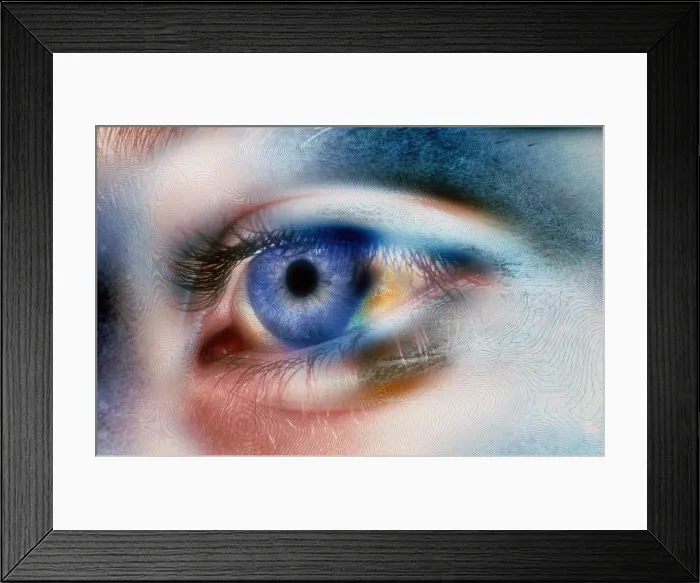 Framed Print : Eye. Digitally-enhanced image of a woman's healthy eye Framed Print : Eye. Digitally-enhanced image of a woman's healthy eye