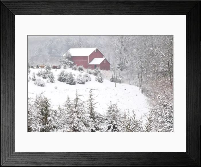 Framed Print : Barn in Winter Framed Print : Barn in Winter
