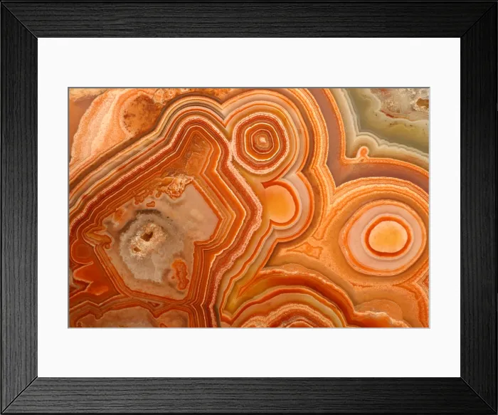 Framed Print : Agate. A close-up view of agate. Agate is a form of the mineral quartz (silicon oxide)