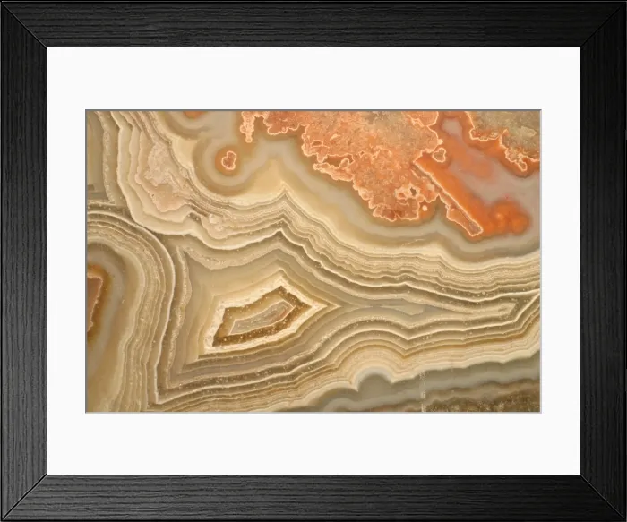 Framed Print : Agate. A close-up view of agate. Agate is a form of the mineral quartz (silicon oxide)