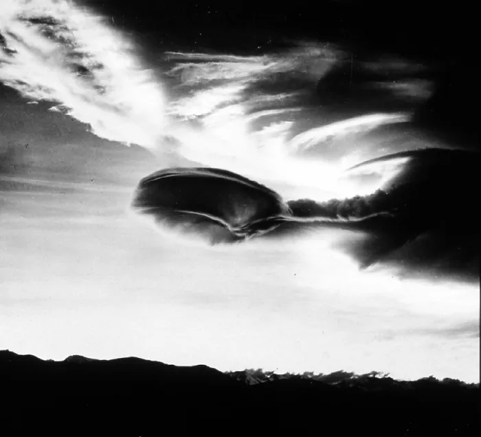 Framed Print : Altocumulus Lenticularis Cloud Framed Print : Altocumulus Lenticularis Cloud