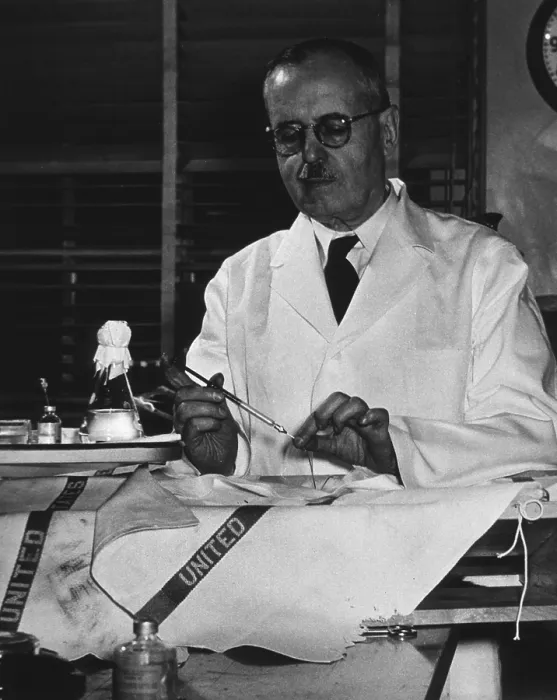 Framed Print : Bernardo Houssay, Argentine Physiologist Framed Print : Bernardo Houssay, Argentine Physiologist