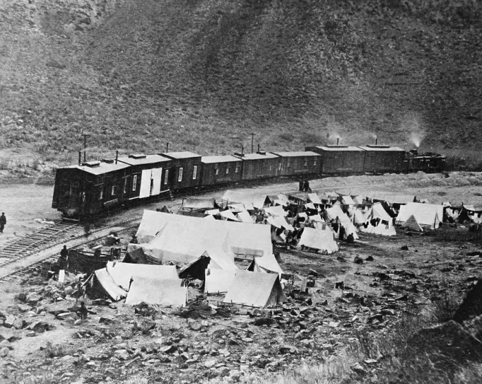 Framed Print : Building the Transcontinental Railroad, 1868