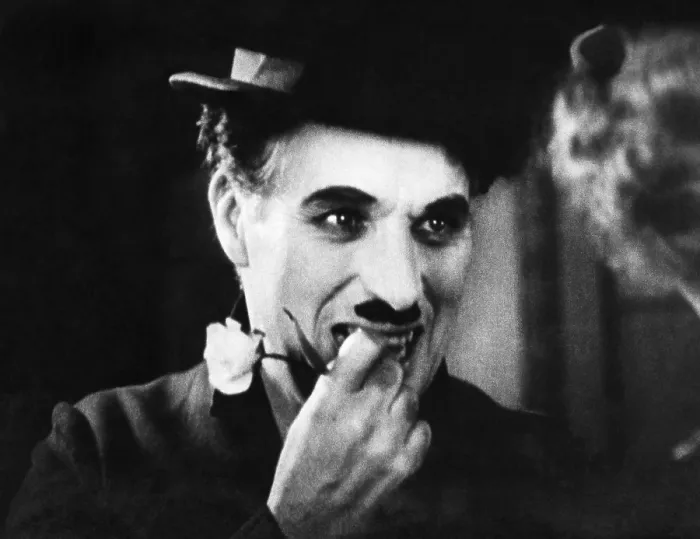 Framed Print : Charlie Chaplin Framed Print : Charlie Chaplin