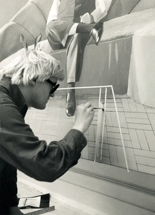 Framed Print : David Hockney in his Studio, 1969 Framed Print : David Hockney in his Studio, 1969