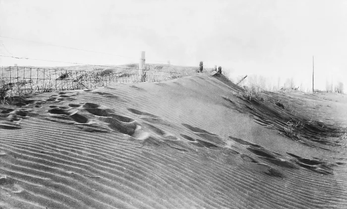 Framed Print : Dust Bowl, 1930s Framed Print : Dust Bowl, 1930s