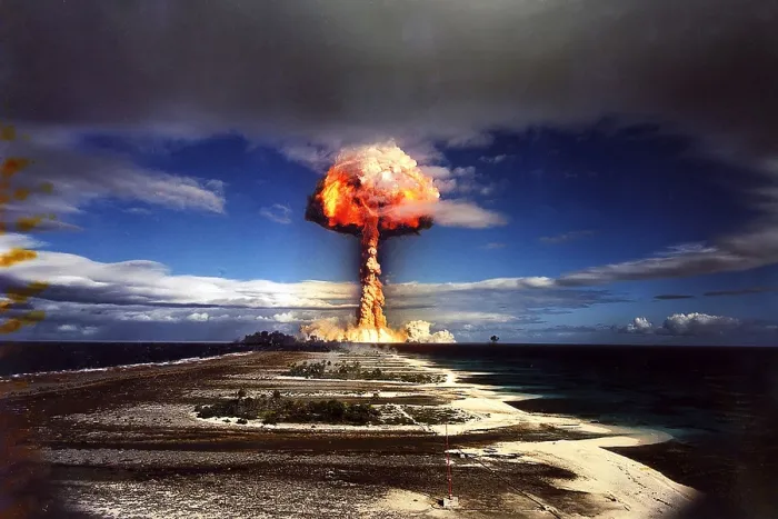 Framed Print : French Nuclear Test LICORNE, 1970