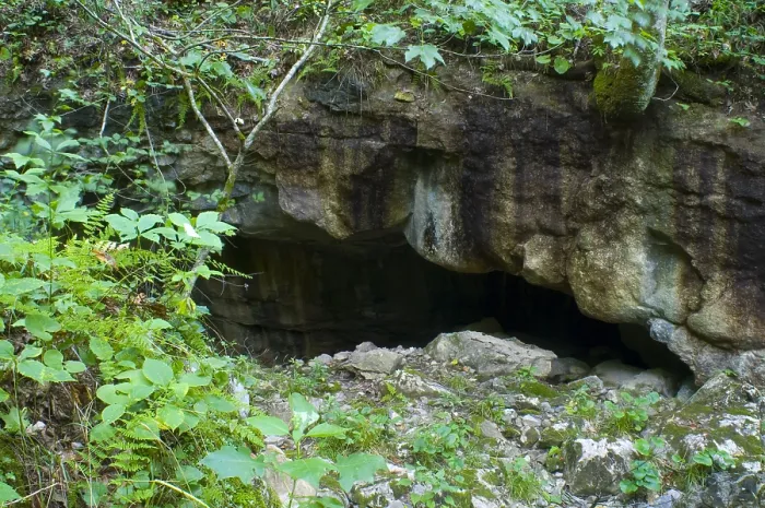 Framed Print : General Davis Cave Framed Print : General Davis Cave
