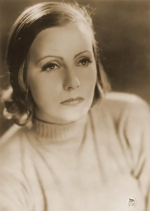 Framed Print : Greta Garbo, Hollywood Movie Star Framed Print : Greta Garbo, Hollywood Movie Star