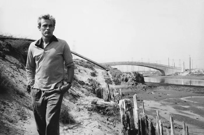 Framed Print : James Dean, 1955 Framed Print : James Dean, 1955