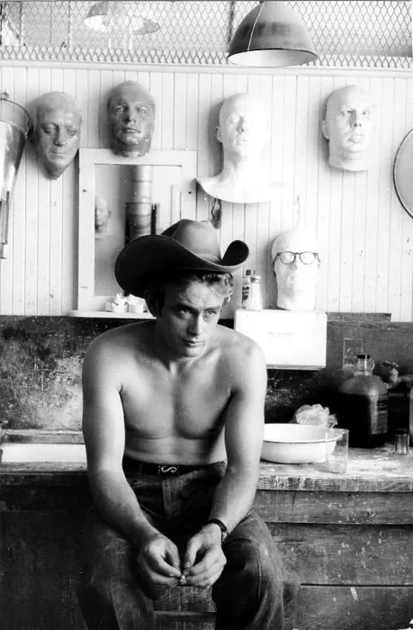 Framed Print : James Dean, 1955 Framed Print : James Dean, 1955