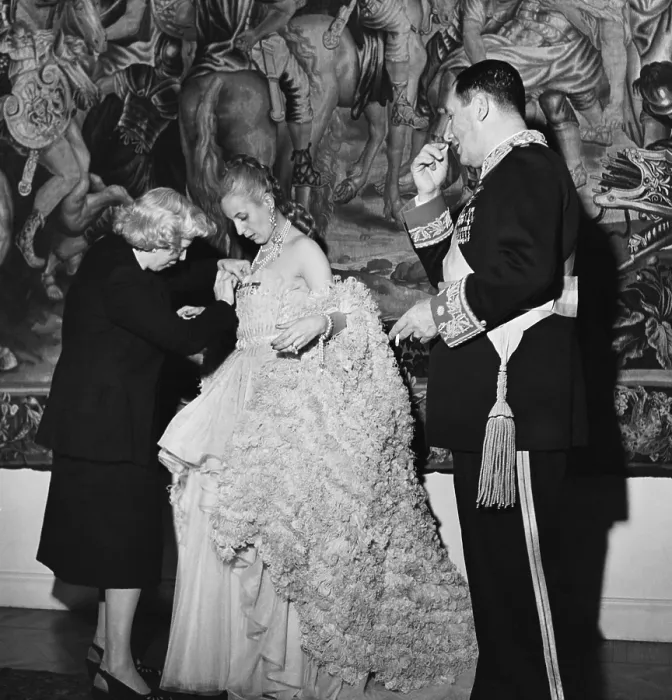 Framed Print : Juan and Eva Peron, 1950 Framed Print : Juan and Eva Peron, 1950