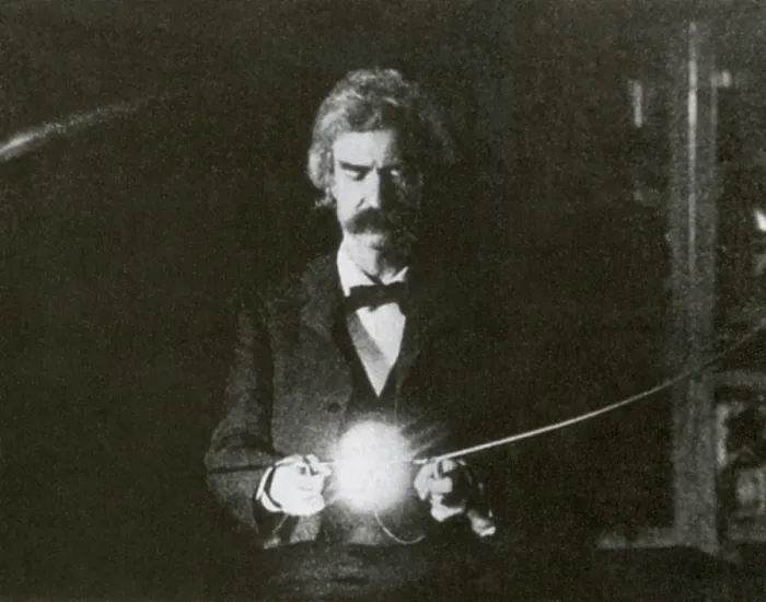 Framed Print : Mark Twain, American Author and Humorist Framed Print : Mark Twain, American Author and Humorist
