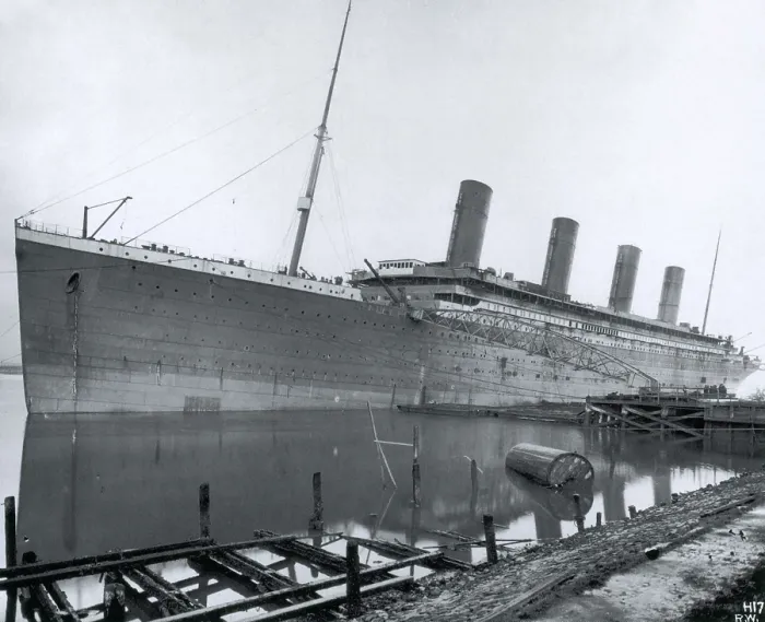 Framed Print : Outfitting the RMS Titanic, 1911