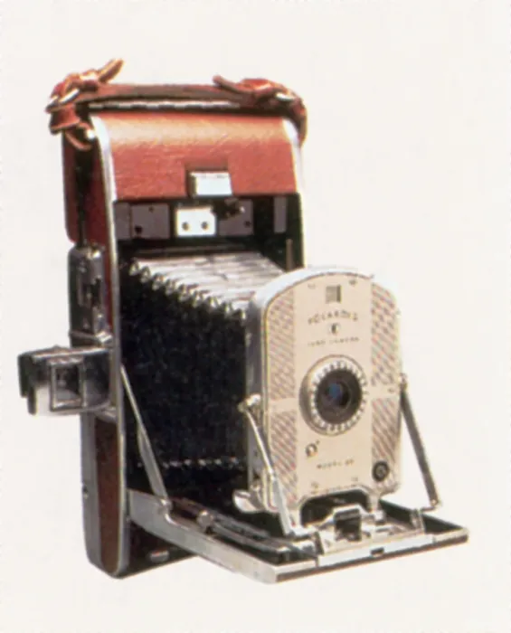 Framed Print : Polaroid Land Camera, circa 1947 Framed Print : Polaroid Land Camera, circa 1947