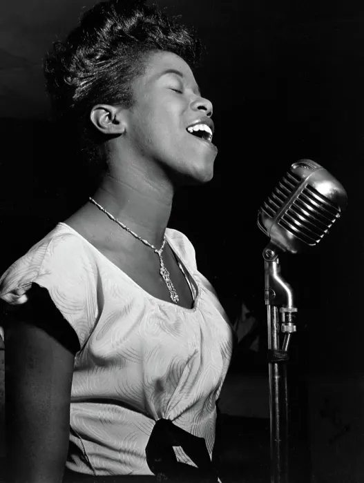 Framed Print : Sarah Vaughan, American Jazz Singer Framed Print : Sarah Vaughan, American Jazz Singer