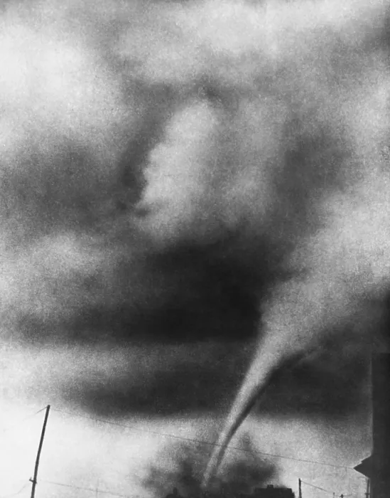 Framed Print : Tornado, Oklahoma, August 1925. The condensation funnel is clearly visible Framed Print : Tornado, Oklahoma, August 1925. The condensation funnel is clearly visible