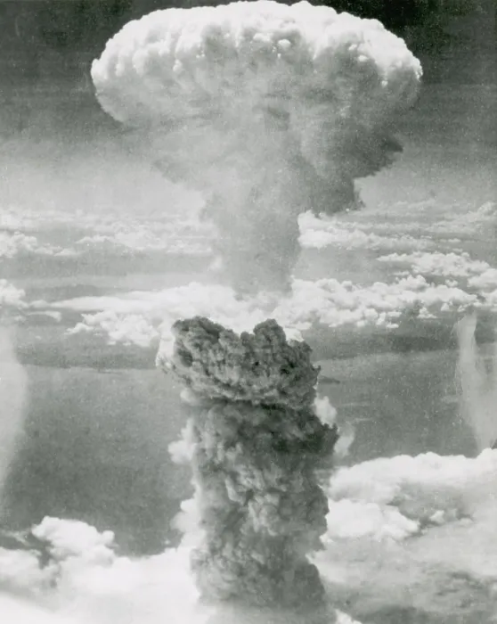 Framed Print : WWII, Nagasaki, August 9, 1945 Framed Print : WWII, Nagasaki, August 9, 1945