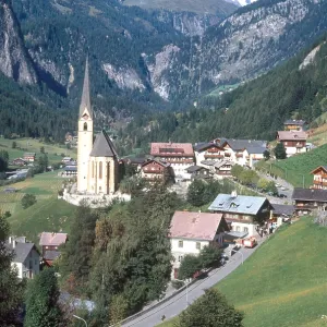 Heiligenblut Village